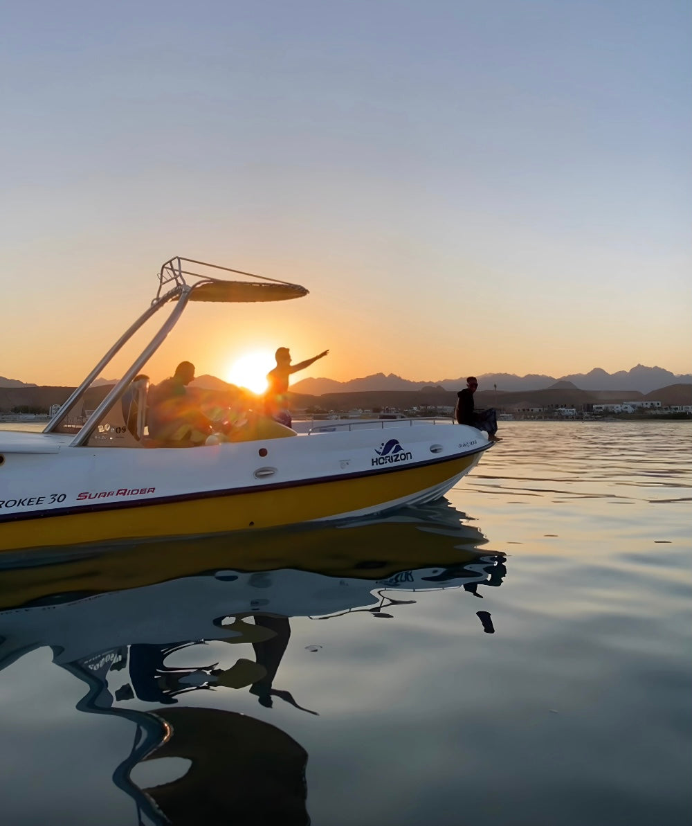 Sharm El Sheikh private boat ride – sunset excursion on the Red Sea with Horizon Watersports